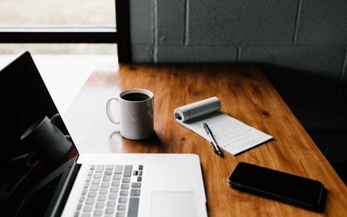 How to structure a page so an AI answer engine will quote it